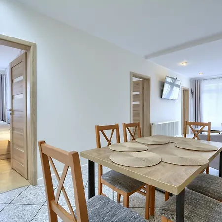 Apartamenty Rodzinne Zdrojowe Kudowa Zdroj Exterior photo